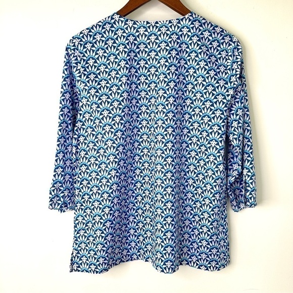 Talbots tunic top with 3/4 length sleeves and v-neck, 💯 cotton, petite size - Picture 8 of 10